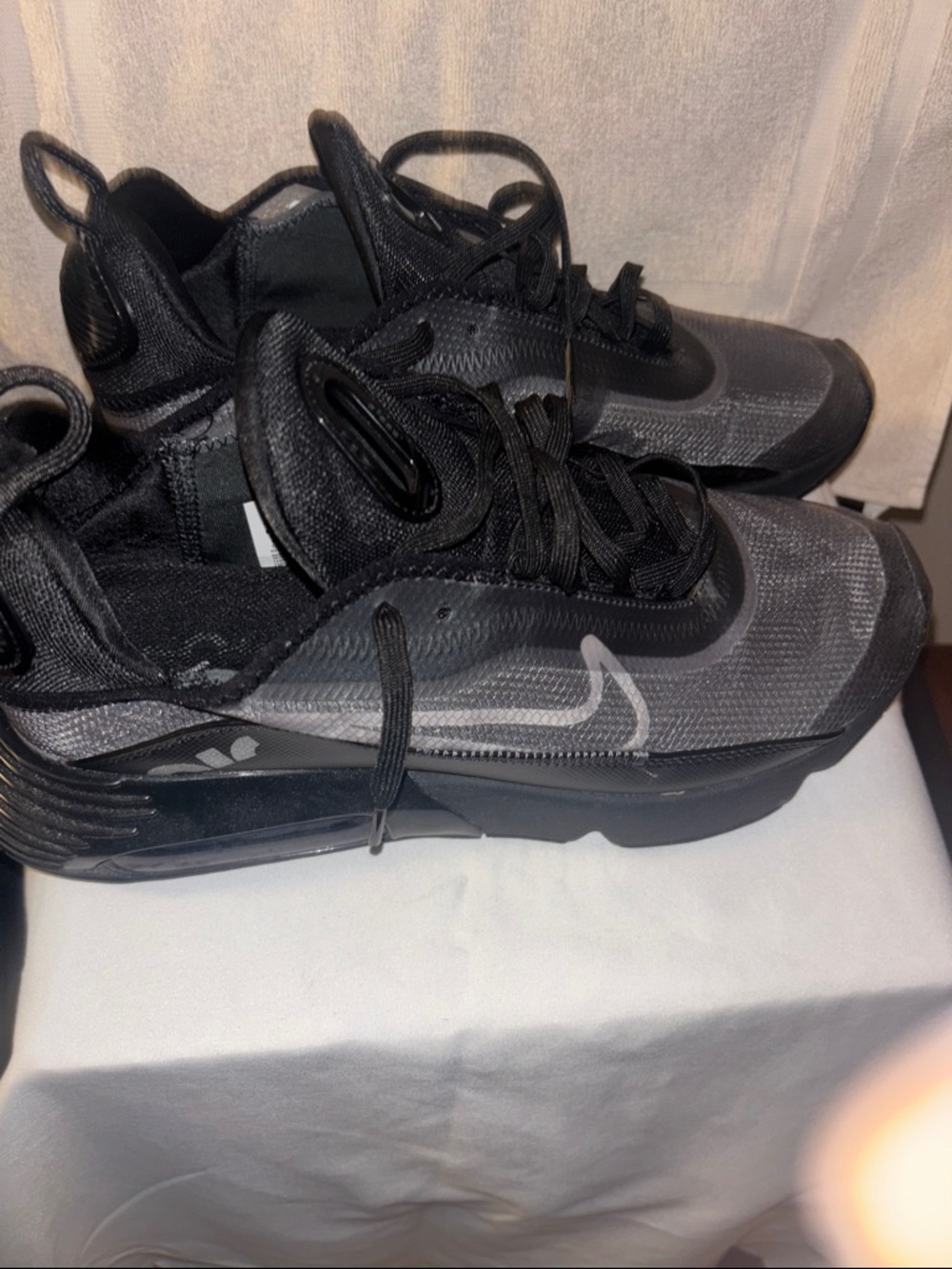 Nike Air Max 2090 sneakers